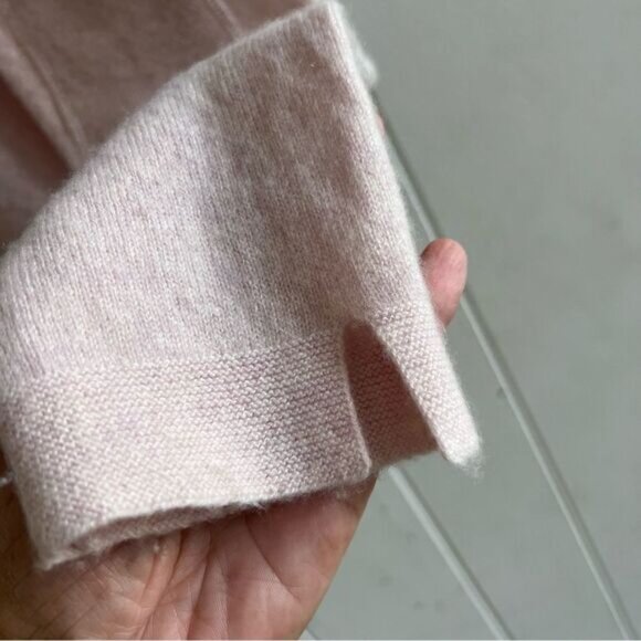 Wrap London Pink Cashmere Hooded Sweater - Picture 7 of 11